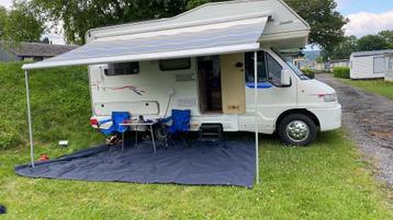 Fiat Ducato Ferrucio Raspind retro off-gridd kamper disponible aux enchères