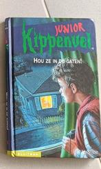 Kippenvel: Hou ze in de gaten! (R.J. Stine), Boeken, Ophalen of Verzenden, Zo goed als nieuw, R.L. Stine, Fictie