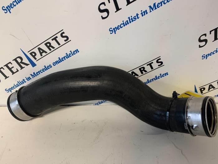 Intercooler Slang van een Mercedes E-Klasse, Auto-onderdelen, Airco en Verwarming, Mercedes-Benz, Gebruikt, 3 maanden garantie