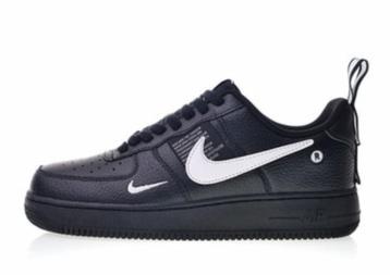 Nieuwe zwarte sneakers Nike Air Force 1