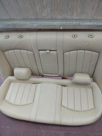 Leder achterbank. Jaguar X type. beschikbaar voor biedingen