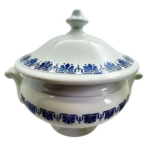 Soupière en porcelaine Chodziez avec motifs bleus géométriqu, Antiquités & Art, Antiquités | Céramique & Poterie, Enlèvement ou Envoi