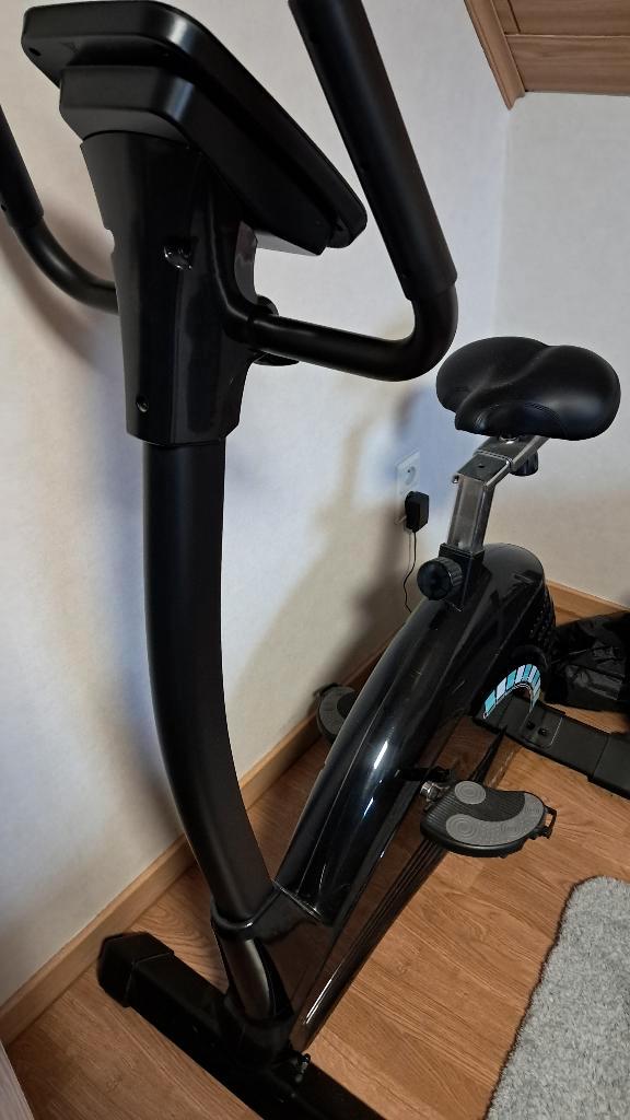 hometrainer, Sport en Fitness, Fitnessapparatuur, Zo goed als nieuw, Hometrainer, Metaal, Ophalen