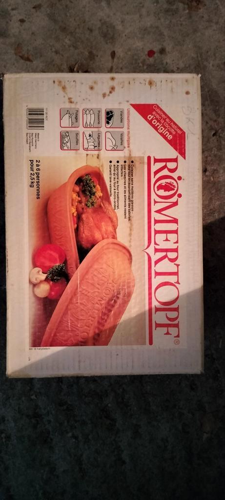 Vends cocotte Romertopf pour cuisiner sans graisse ., Huis en Inrichting, Woonaccessoires | Dienbladen, Gebruikt, Ophalen of Verzenden