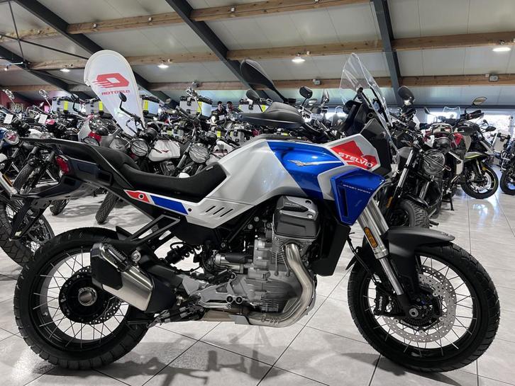 Moto Guzzi Stelvio PFF Rider Assistance Solution 1000 Duecen, Motoren, Motoren | Moto Guzzi, Bedrijf, Enduro, meer dan 35 kW, Ophalen