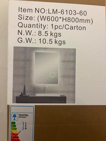 éclairage LED à miroir avec antibuée, Neuf, Moins de 25 cm, Moins de 100 cm, Enlèvement