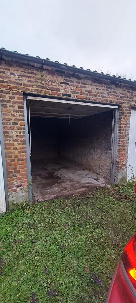 Garage a vendre quaregnon, Immo, Garages & Places de parking, Province de Hainaut