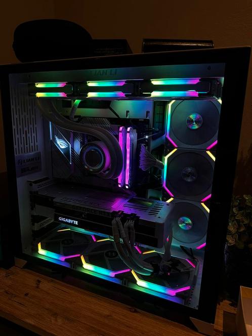 High-end Gaming PC – Lian Li Wit met RTX 3070 Ti, Computers en Software, Desktop Pc's, SSD, Gaming, Ophalen of Verzenden