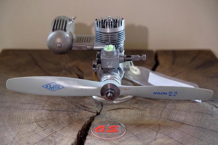 Moteur rc OS Max SF 46 –  bon état – Silencieux d’origine, Hobby & Loisirs créatifs, Modélisme | Radiocommandé & Téléguidé | Avions