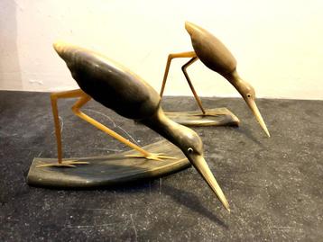Duo de statuettes d'oiseaux en corne - paire de hérons