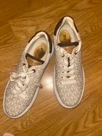 Michael Kors sneakers – beige MK print – maat 41 – netjes, Kleding | Dames, Schoenen, Ophalen, Zo goed als nieuw, Beige, Sneakers