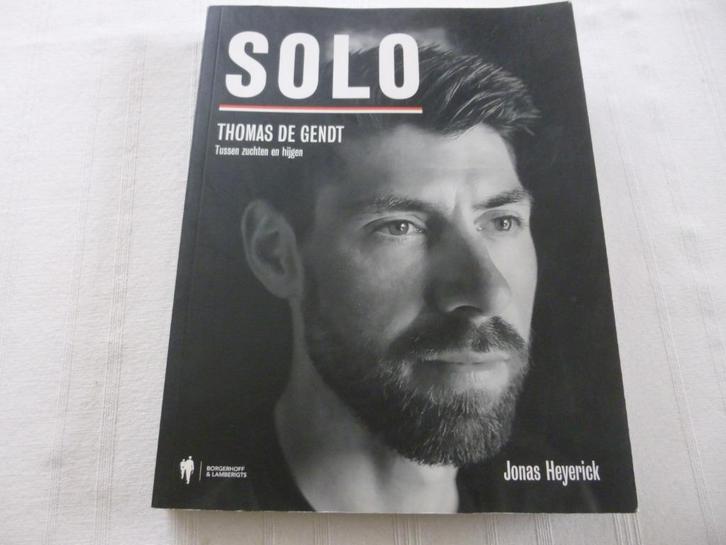 boeken  : wielrennen  - voetbal, Boeken, Sportboeken, Gelezen, Ophalen of Verzenden