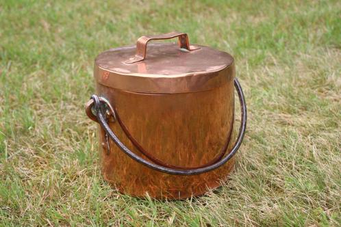 Kleine rode koperen pot met deksel, Antiek en Kunst, Antiek | Brons en Koper, Koper, Ophalen