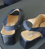 1 PAAR DAMESSCHOENEN SANDALEN DONKERBLAUW, Sandalen of Muiltjes, Gedragen, Verzenden, Blauw
