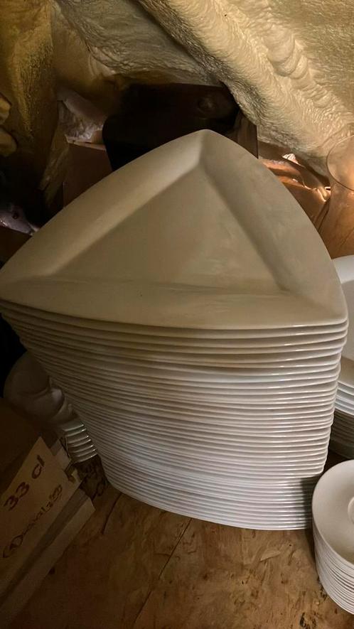 Horecaporselein, Huis en Inrichting, Keuken | Servies, Zo goed als nieuw, Bord(en), Porselein, Ophalen