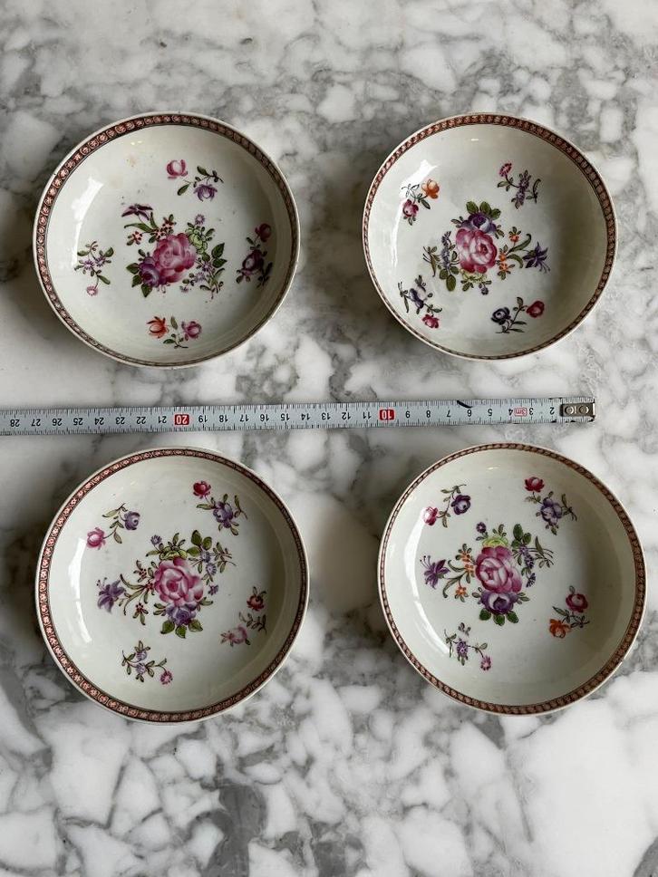 4 porseleinen schalen europese stijl eind19e-begin 20e eeuw, Antiek en Kunst, Antiek | Porselein, Ophalen