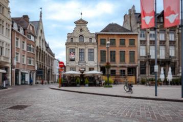 Commercieel te huur in Lier beschikbaar voor biedingen
