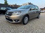 Dacia Sandero 0.9 TCe *12 mois de garantie* (bj 2014), Auto's, Stof, Gebruikt, Zwart, 899 cc