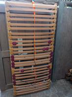 Elektrische bedbodem 90x200,werkt perfect ,op pootjes, Huis en Inrichting, Ophalen, 90 cm, Eenpersoons, Zo goed als nieuw