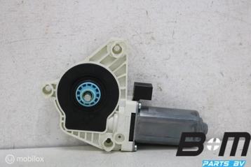 Raammotor rechtsvoor VW Golf 7 5Q4959802B beschikbaar voor biedingen