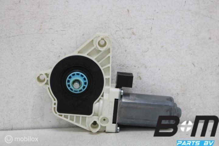 Raammotor rechtsvoor VW Golf 7 5Q4959802B, Auto-onderdelen, Ruiten en Toebehoren, Gebruikt