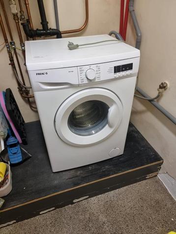 Goed werkende wasmachine  beschikbaar voor biedingen