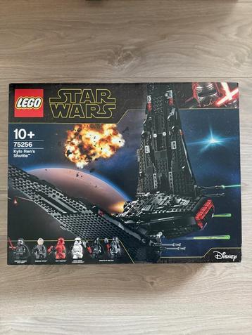 Lego Star Wars 75256 - De shuttle van Kylo Ren beschikbaar voor biedingen