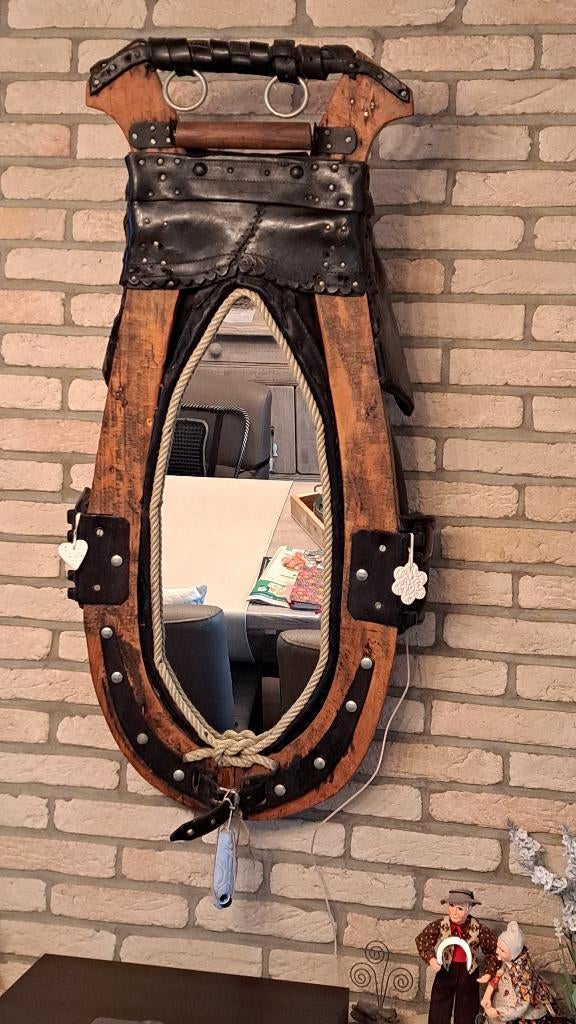 Authentique harnais de cheval avec miroir intégré, Antiek en Kunst, Antiek | Spiegels, Ophalen
