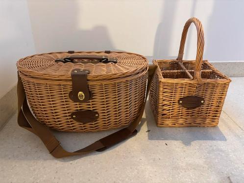 Luxe picknickmand+flessen houder -Les Jardins de la comtesse, Hobby en Vrije tijd, Picknickmanden, Zo goed als nieuw, Ophalen of Verzenden