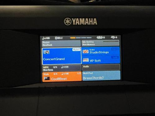Yamaha PSR-SX600 in absolute nieuwstaat + bankje, Muziek en Instrumenten, Keyboards, Zo goed als nieuw, 61 toetsen, Yamaha, Ophalen of Verzenden