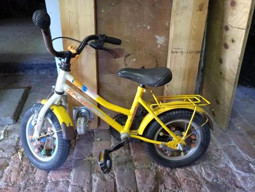 Oude kinderfiets met nieuwe banden., Fietsen en Brommers, Fietsen | Kinderfietsjes, Gebruikt, Minder dan 16 inch, Ophalen