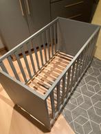 Babybed Steffi Dreambaby, Kinderen en Baby's, Kinderkamer | Bedden, Ophalen, Gebruikt, Minder dan 140 cm, Minder dan 70 cm