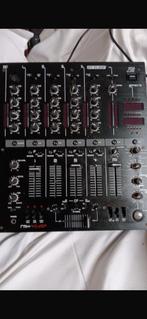 Reloop RMX-40 DSP Blackfire 4 kanaals mixer, Muziek en Instrumenten, Ophalen, Zo goed als nieuw