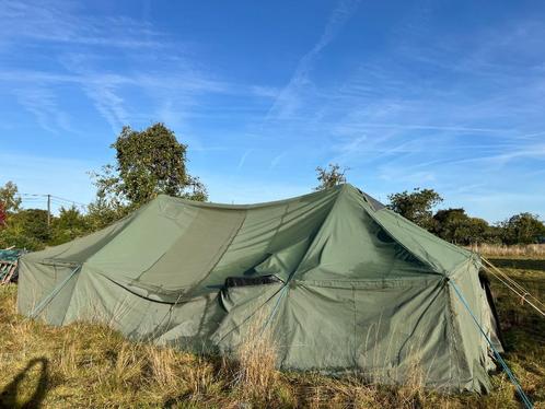 Legertent of werfkeet, Caravans en Kamperen, Tenten, meer dan 6, Gebruikt, Ophalen