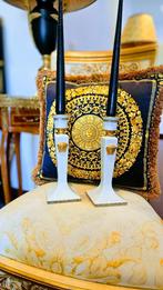 Versace - 2 Medusa Kandelaars - Goud / Wit, Ophalen of Verzenden