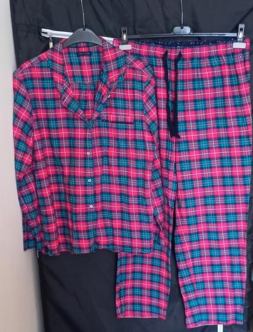 Dames pyjama maat XL merk Tommy Hilfiger.   beschikbaar voor biedingen