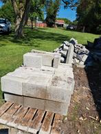 Volle betonblokken., Doe-het-zelf en Bouw, Ophalen, Zo goed als nieuw