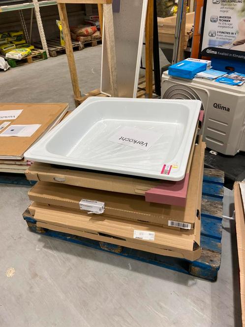 Partij douchebakken, Doe-het-zelf en Bouw, Sanitair, Zo goed als nieuw, Douche, Ophalen