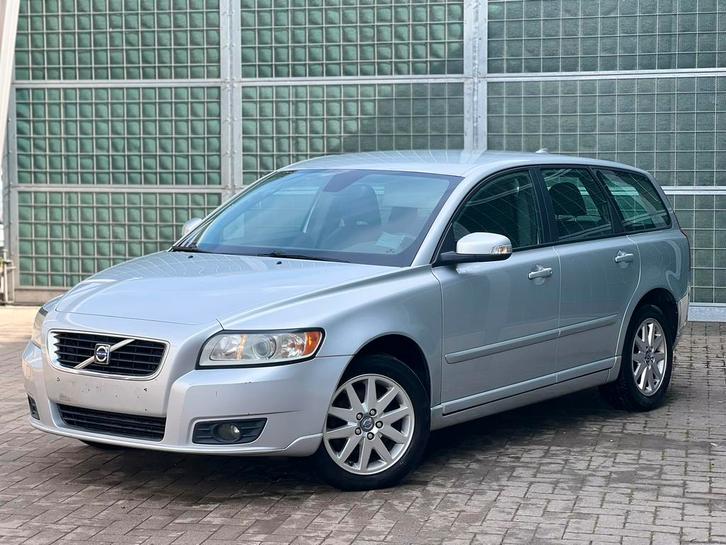 Volvo V50 2.0 diesel, Auto's, Volvo, Bedrijf, Te koop, V50, Diesel, Euro 4, Break, 4 deurs, Handgeschakeld, Zilver of Grijs, Grijs