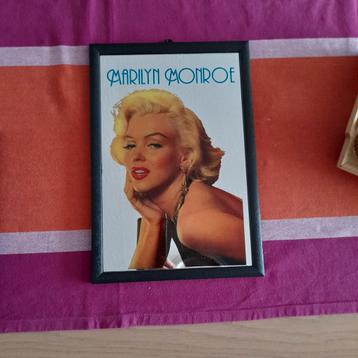 Spiegel Marilyn Monroe. ingekaderd.