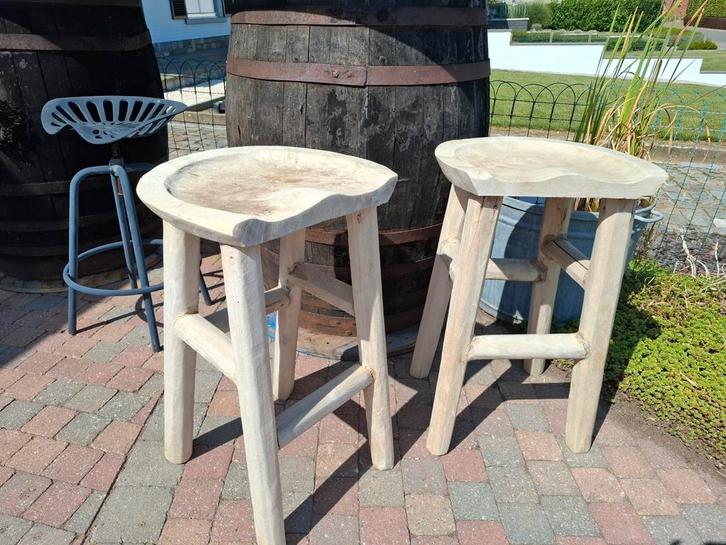 2 stuks Teak houten barkrukken, gebleekt  v binnen & buiten, Tuin en Terras, Tuinstoelen, Ophalen