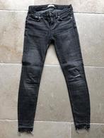 Jeans Zara Woman gris, W28 - W29 (confection 36), Gris, Enlèvement, Porté