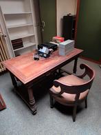Massief mahonie houten bureau met stoel., Huis en Inrichting, Ophalen, Bureau