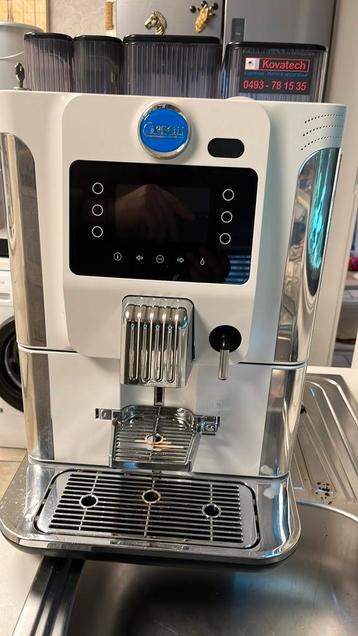 Volautomatische koffiemachine beschikbaar voor biedingen