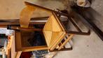 Houten stoel met rieten zitvlak, klassiek, Huis en Inrichting, Ophalen, Zo goed als nieuw