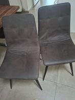 Stoelen te kooo, Ophalen