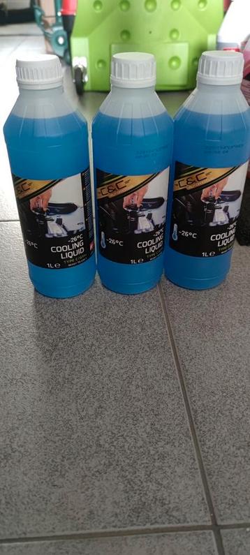 3x 1 liter C&C koelvloeistof type C G11 beschikbaar voor biedingen