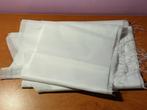 Witte polyestervezel met kwastjes 1m38 x 56cm + 1m38 x 54cm, Hobby en Vrije tijd, Stoffen en Lappen, Ophalen, Gebruikt, Wit, 30 tot 120 cm