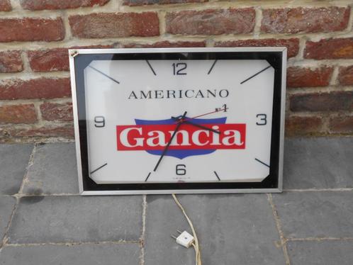Gancia: Gancia Americano 1 reclameklok (vintage), Verzamelen, Merken en Reclamevoorwerpen, Gebruikt, Reclamebord, Ophalen of Verzenden