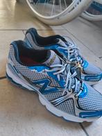 New balance M880BS 42.5 perfecte staat, Blauw, New balance, Nieuw, Ophalen of Verzenden